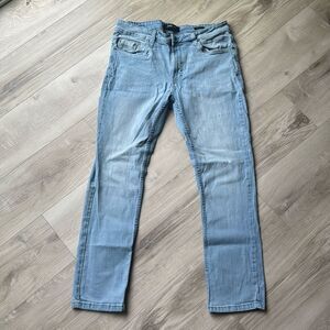 Kenneth Cole Slim Fit Light Wash Jeans 34, 34/30